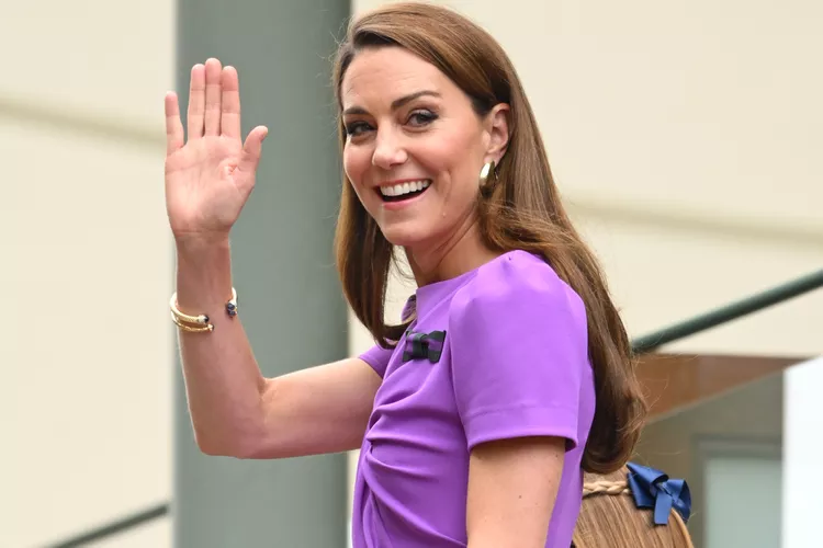 Kate Middleton Quietly Returns to Work for First Time Since Cancer Treatment with Key Meeting at Windsor Castle Kate Middleton Quietly Returns to Work for First Time Since Cancer Treatment with Key Meeting at Windsor Castle